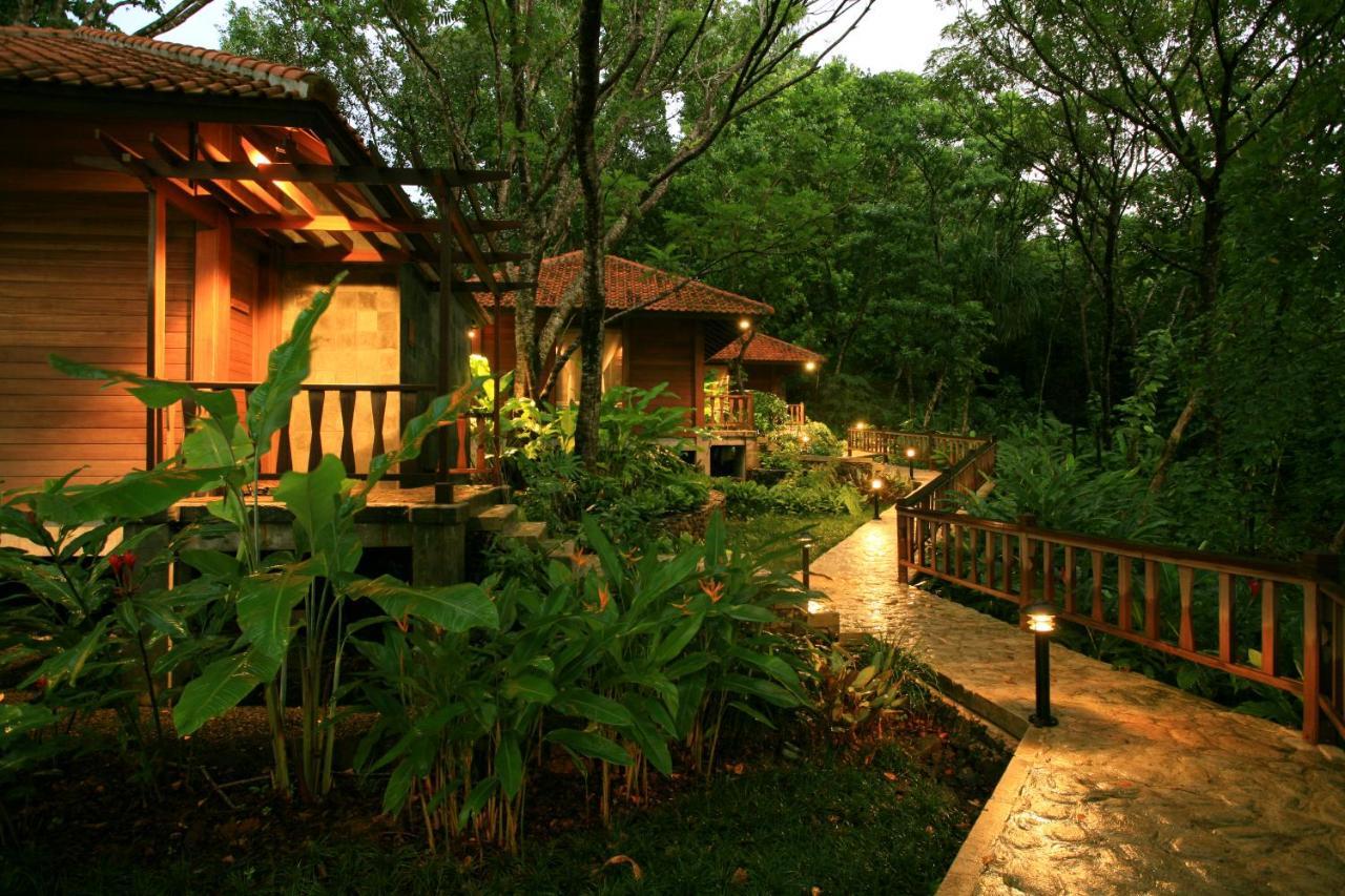 Palau Pacific Resort & The Pristine Villas And Bungalows Koror Ngoại thất bức ảnh